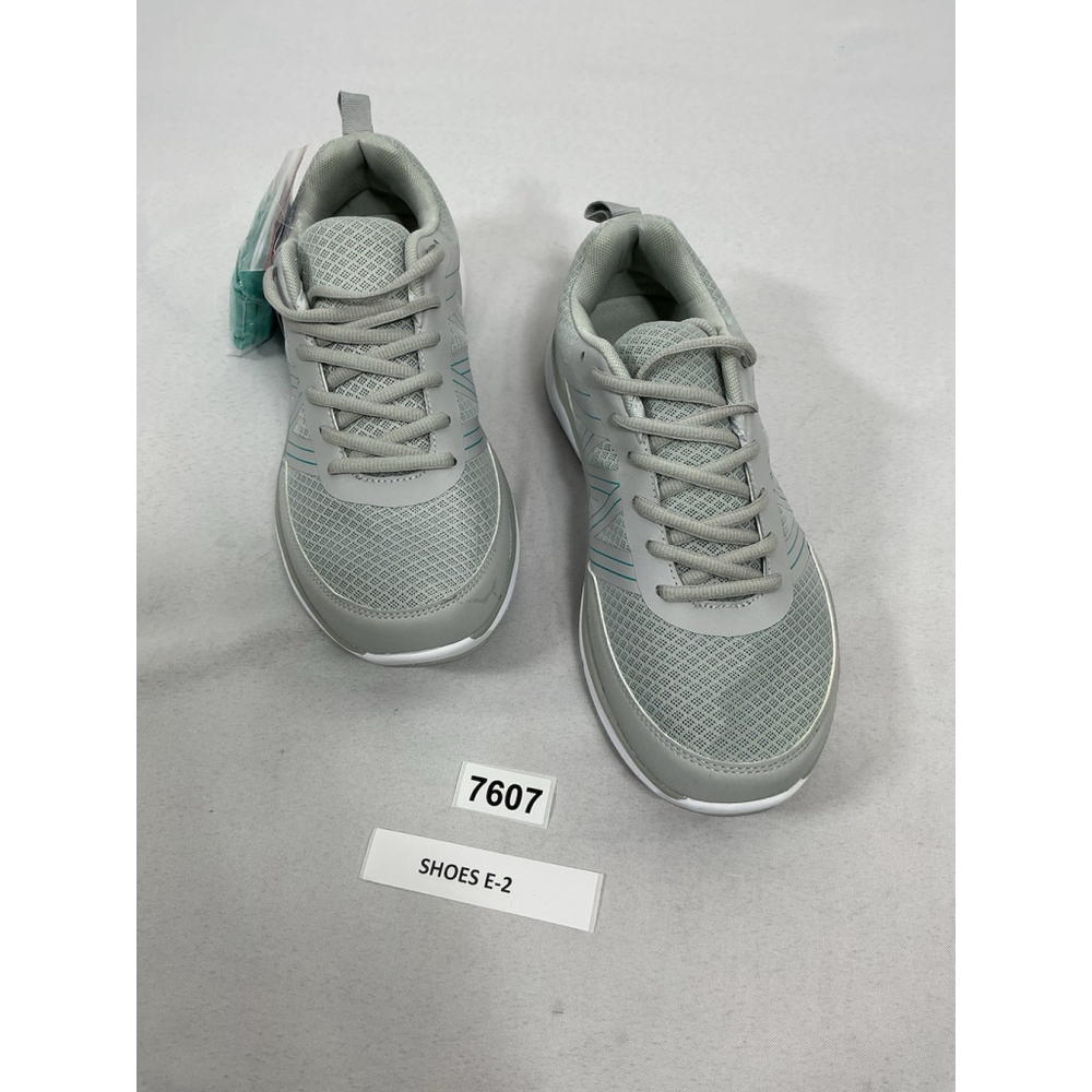 Adult NWT Diawiny Wide Lace Up Sneakers Woman 10 Men 8.5 Blue Gray